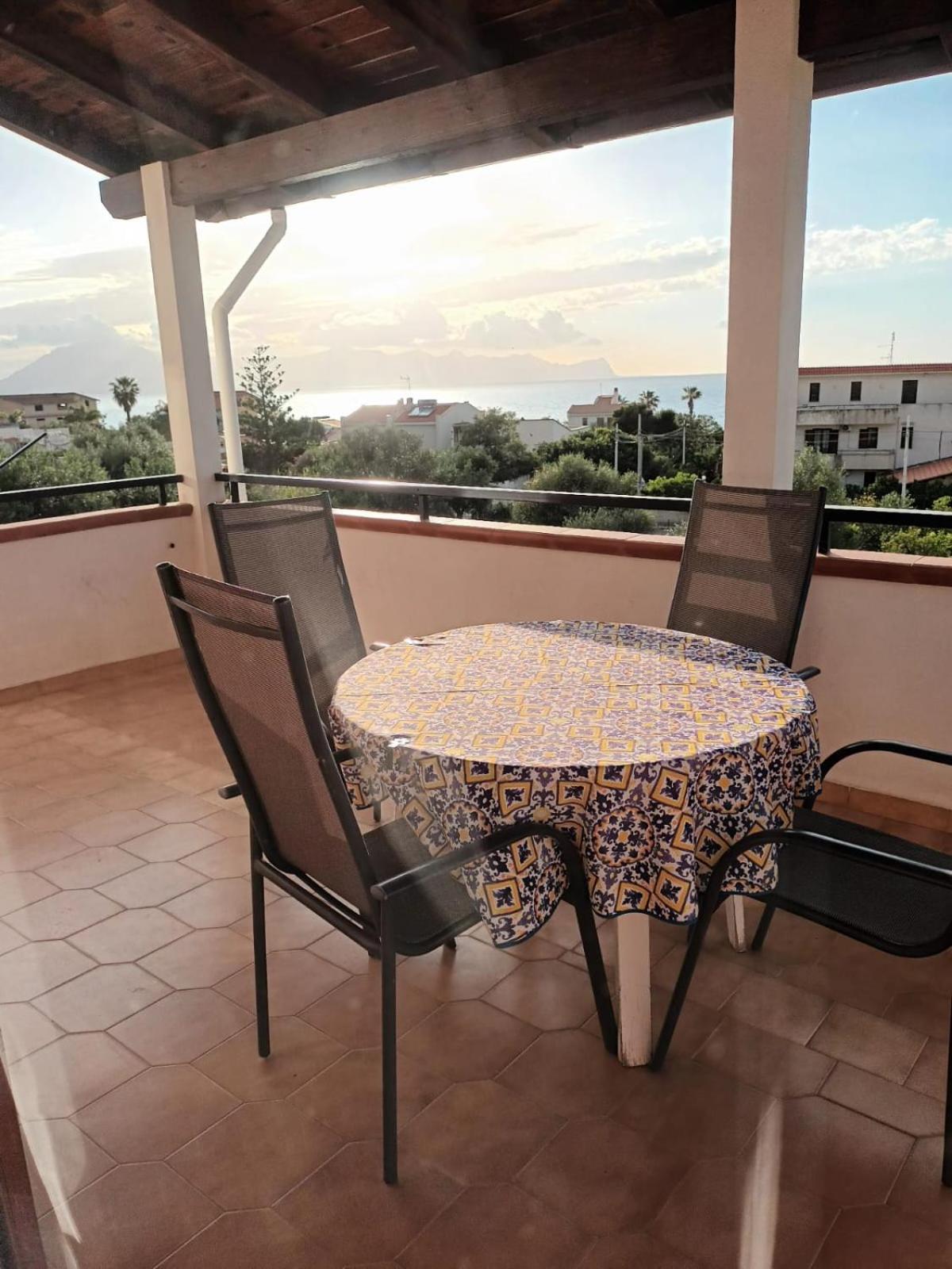 Appartement Vacanze Sicilia à Trappeto  Chambre photo