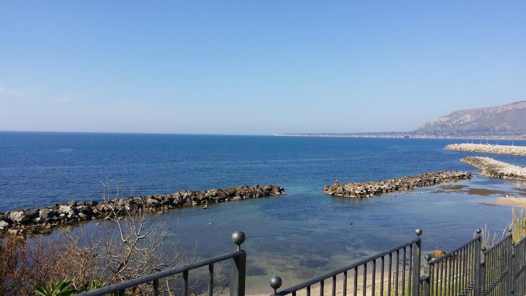 Appartement Vacanze Sicilia à Trappeto  Extérieur photo